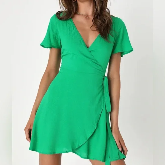 Lulus Days in the Sun Green Floral Mini
Wrap Dress - Size L - Picture 1 of 5